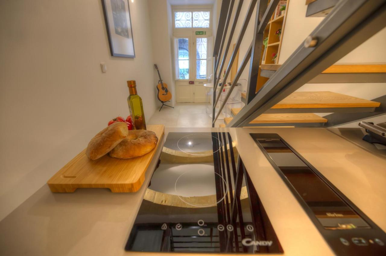 Cute And Modern Duplex Apartment In Ideal Location Rcas1-1 Valletta Eksteriør bilde