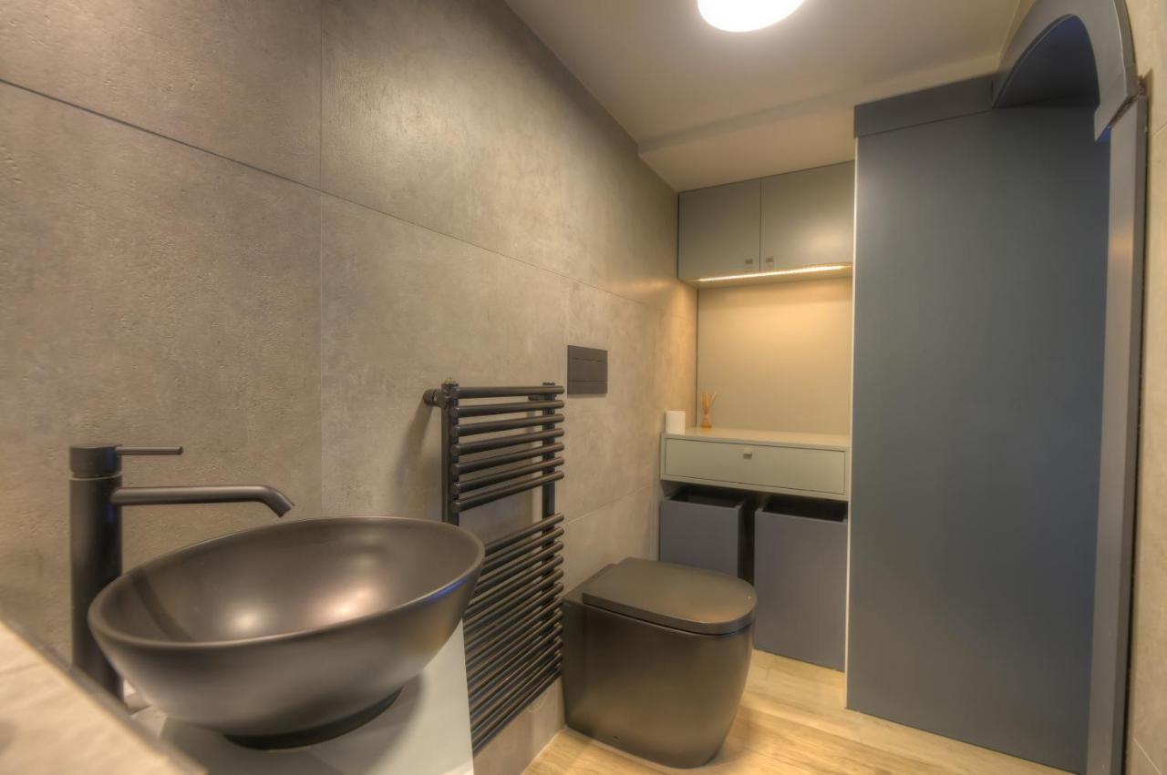 Cute And Modern Duplex Apartment In Ideal Location Rcas1-1 Valletta Eksteriør bilde