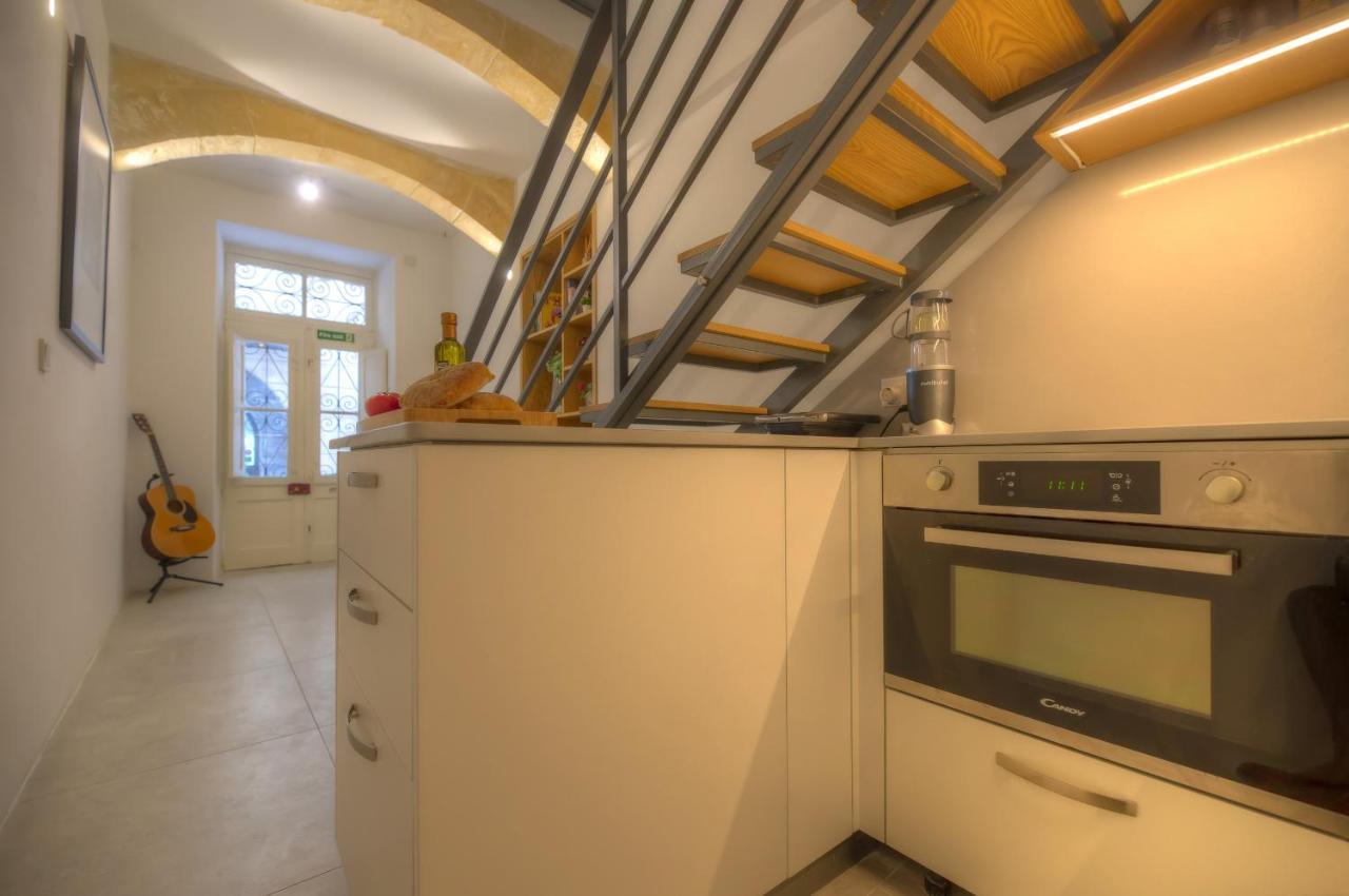 Cute And Modern Duplex Apartment In Ideal Location Rcas1-1 Valletta Eksteriør bilde
